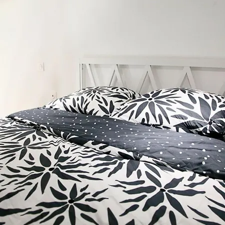 Independante Avec Terrasse - Clim & Parking Public Gratuit A Proximite Apartmán *